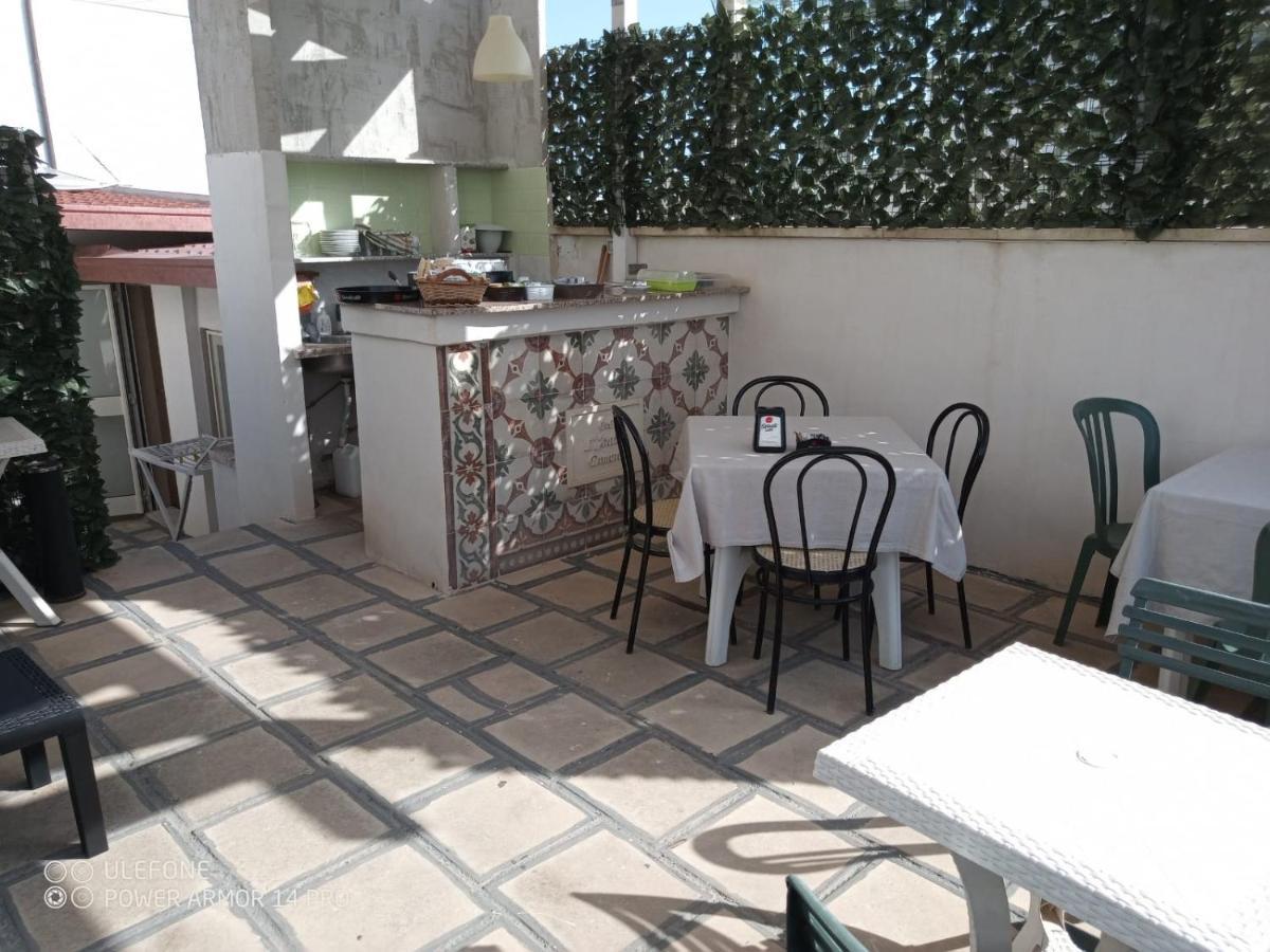 B&B L'Antica Dimora ...E Dei Mestieri Otranto Exterior foto